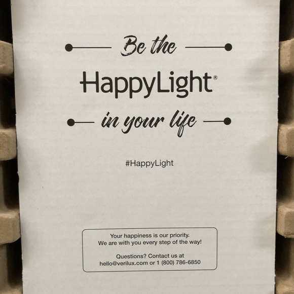 Happy Light Luxe by Verilux - Picture 4 of 8